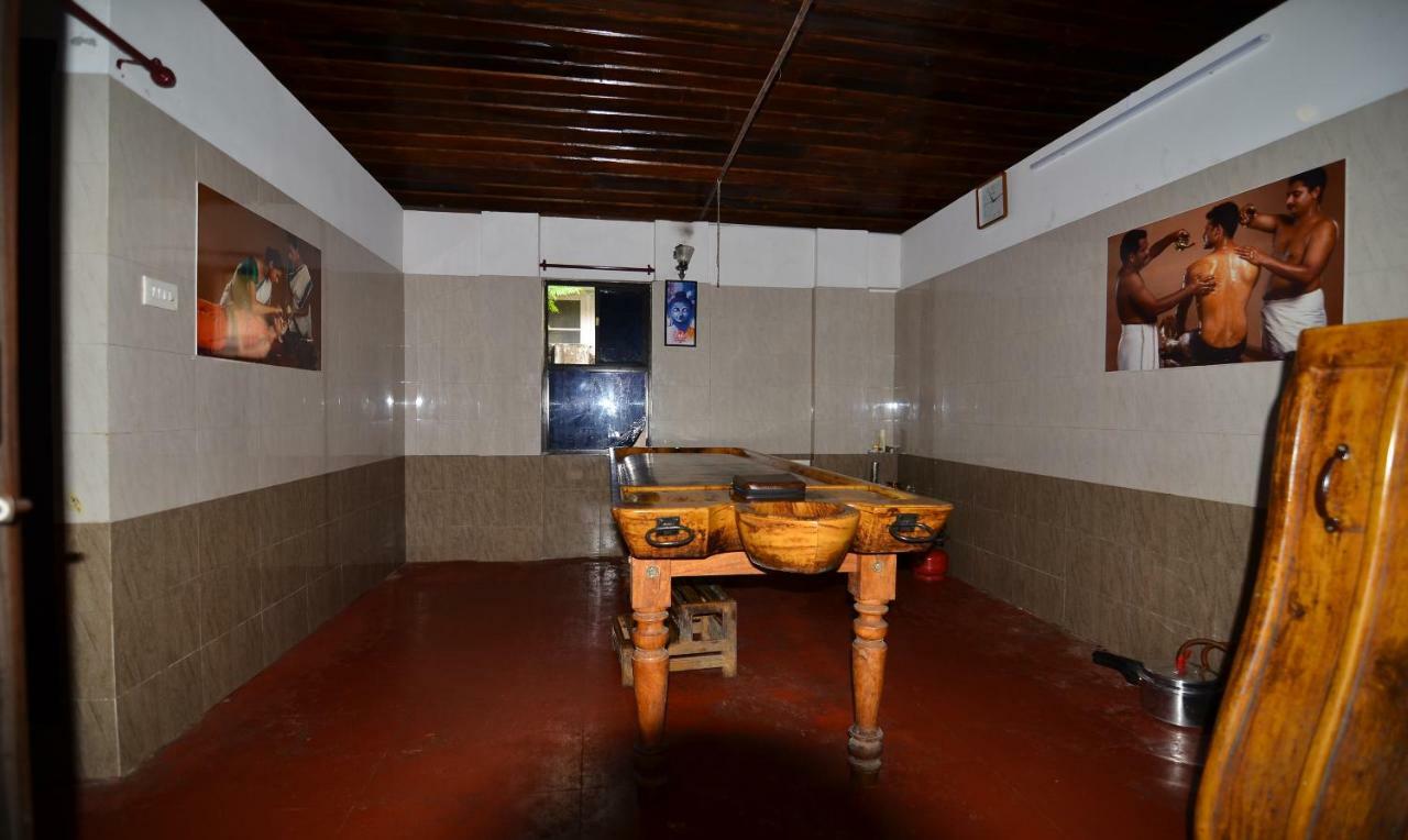 The Royal Heritage Hotel And Ayurvedic Center Thiruvananthapuram Exteriér fotografie