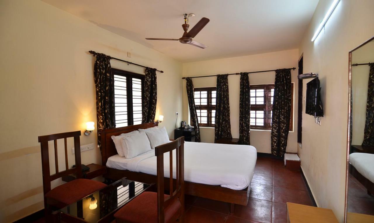 The Royal Heritage Hotel And Ayurvedic Center Thiruvananthapuram Exteriér fotografie