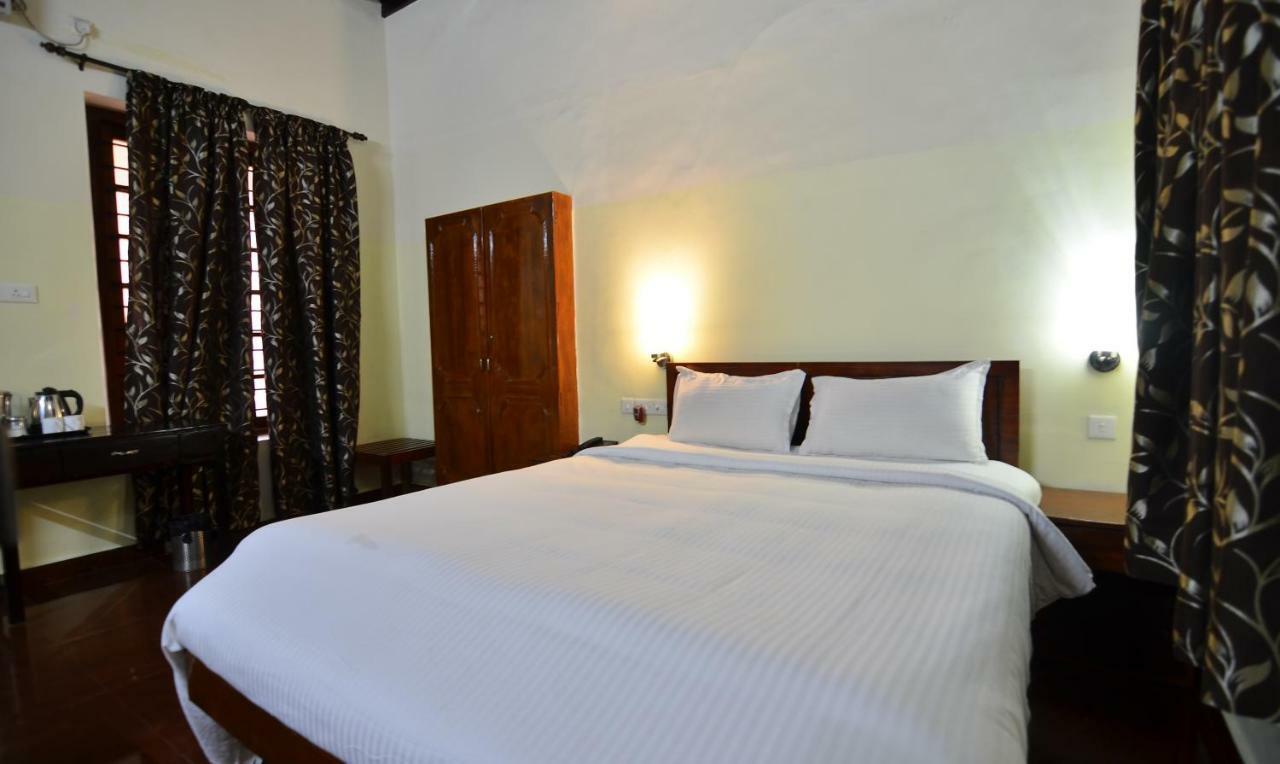 The Royal Heritage Hotel And Ayurvedic Center Thiruvananthapuram Exteriér fotografie
